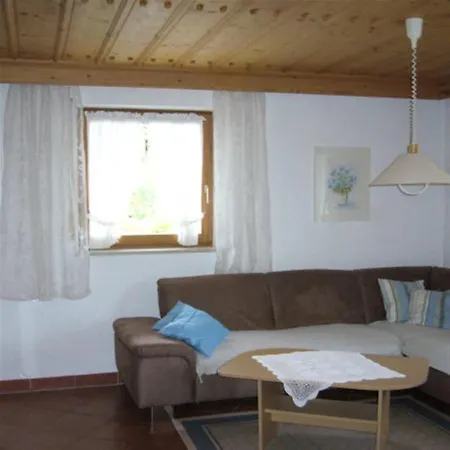 아파트 Ferienwohnung Haus Nett