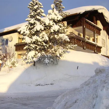 Ferienwohnung Haus Nett 아파트 Stiefenhofen